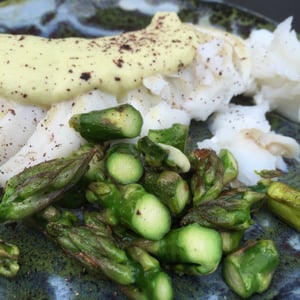 cod-and-asparagus